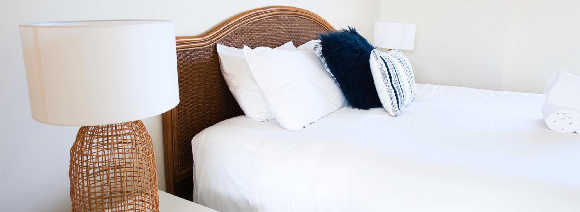 เนลสัน เบย์ บรซ ฮอลิเดย์ อพาร์ตเมนต์ Aparthotel เนลสันเบย์ ภายนอก รูปภาพ